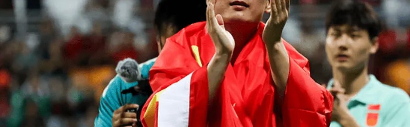 中欧体育官方入口-武磊：非常感谢邵导非常感谢足协给我一个机会完成百场