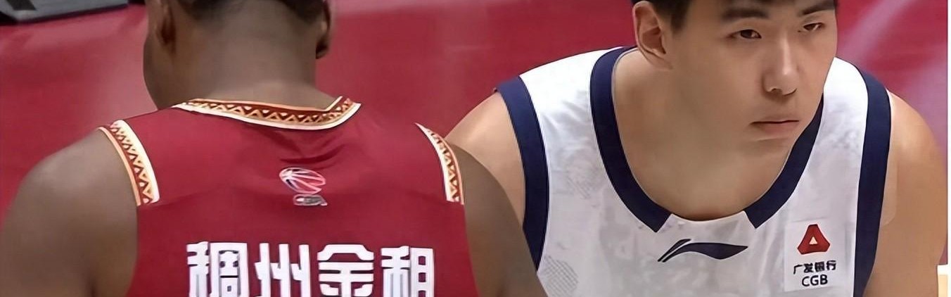 再次单场送出6血帽！完爆浙江顶级内线，球迷：他可以替换周琦了