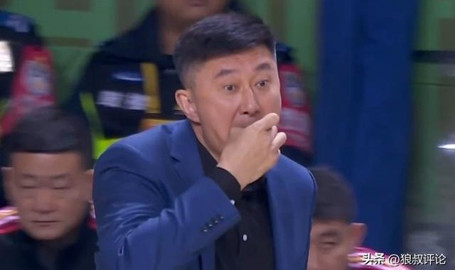 中欧体育官方网站-杜锋：我们上半场限制南京得到了29分 下半场手感回暖掌控主动权